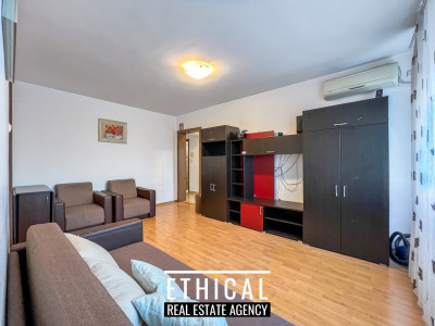 3 camere Bucur Obor. 6 minute pe jos este Metroul, statia Obor! Loc de parcare!