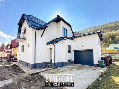 Vilă interbelică restaurată integral – proprietate rară Sinaia in centru.