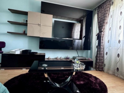 De inchiriat 2 camere 50 mp Bld Brancoveanu + parcare, 390 euro